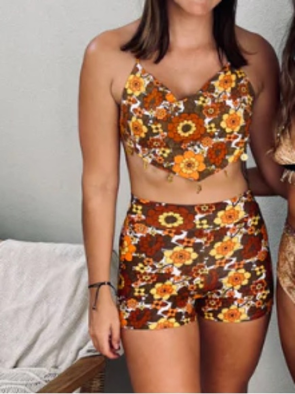 Her Pony Margaux Tie Back Jingle Crop